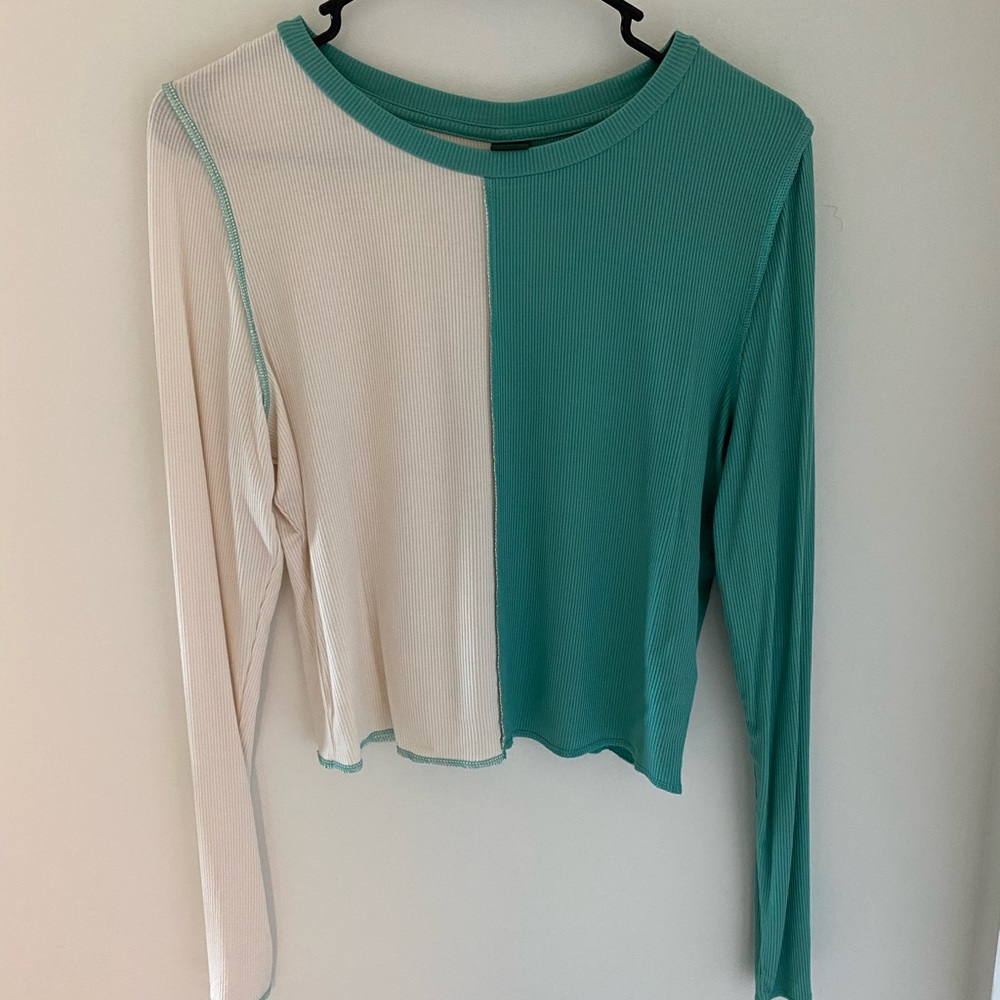 Brand new stylish long sleeve